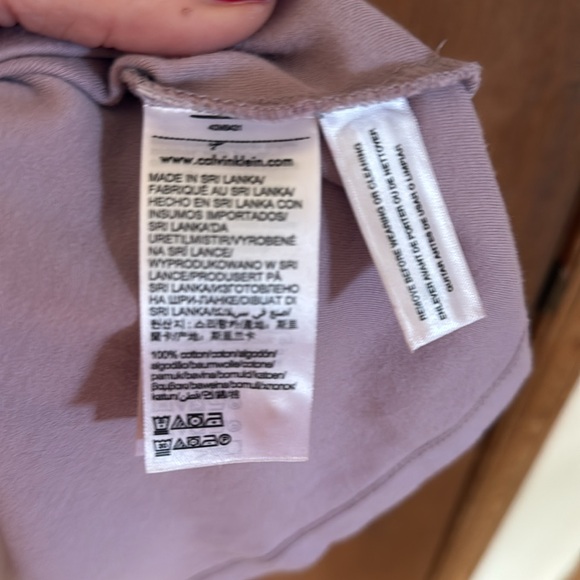 Golf shirt by Calvin Klein size medium in a lavender gray color. - Picture 3 of 3